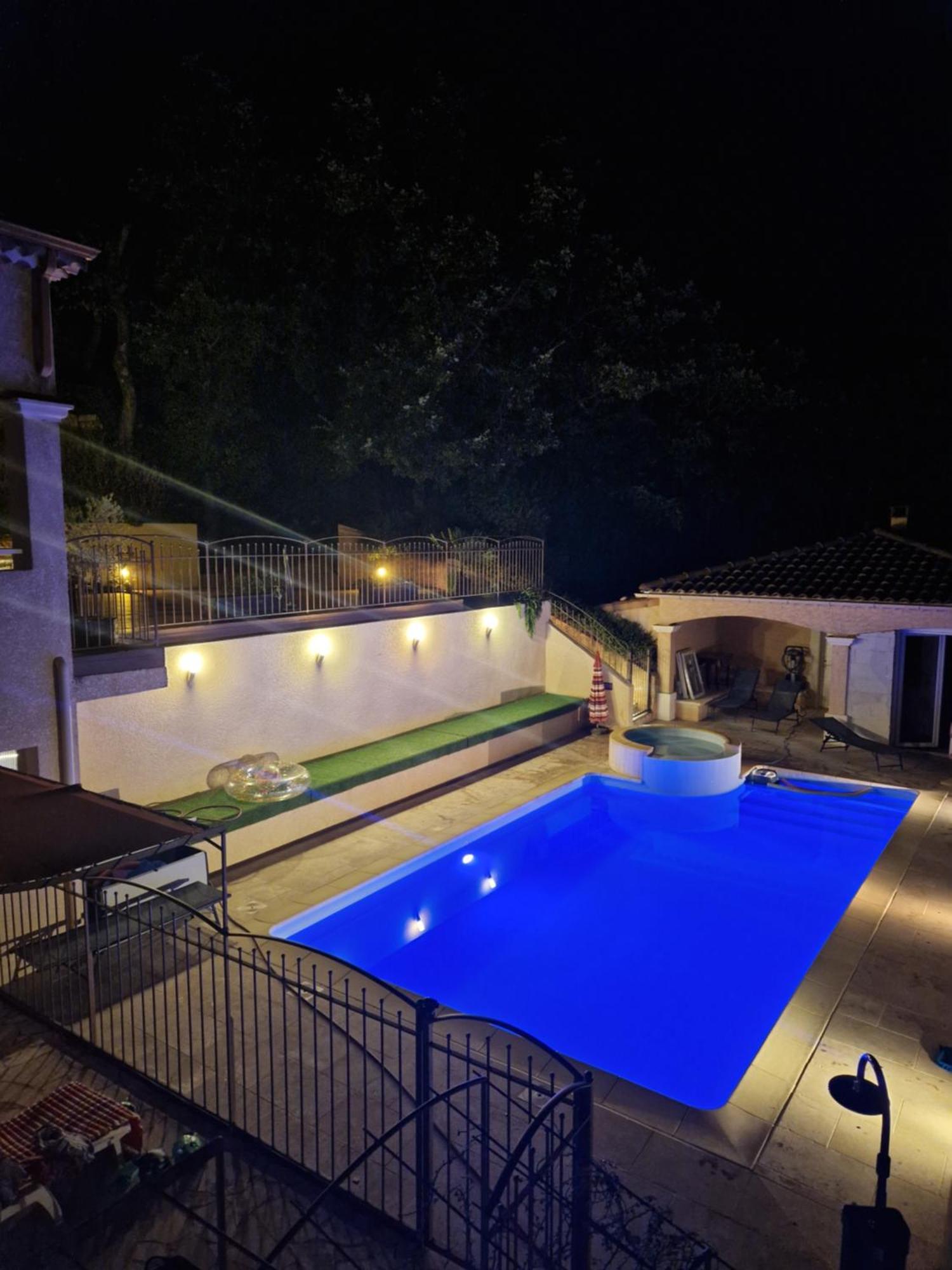 Les Restanques De Camelie Hotel Saint-Thomé Buitenkant foto